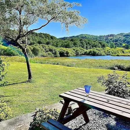 بيت للعطل Dove Cot Country آمبيلسايد