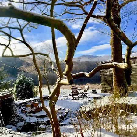 Dove Cot Country بيت للعطل